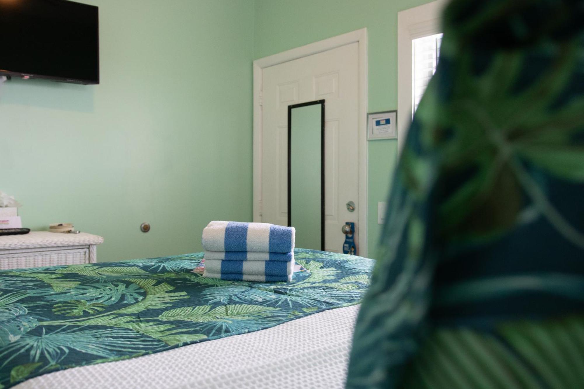 Готель Caribbean House Кі-Вест Екстер'єр фото